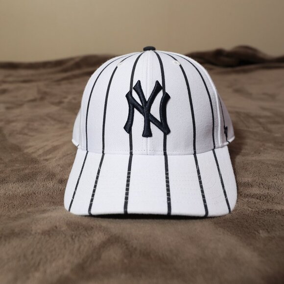 New York Yankees '47 Brand White Birdcage Pinstripes MVP Hat (OS) - Picture 1 of 12